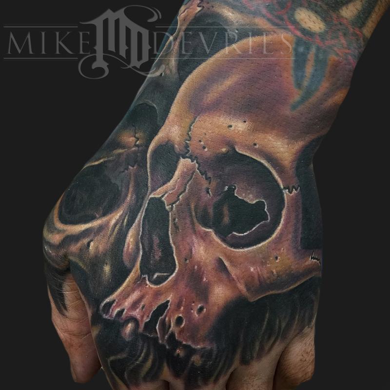 Hand Skull Tattoo by Mike DeVries : Tattoos